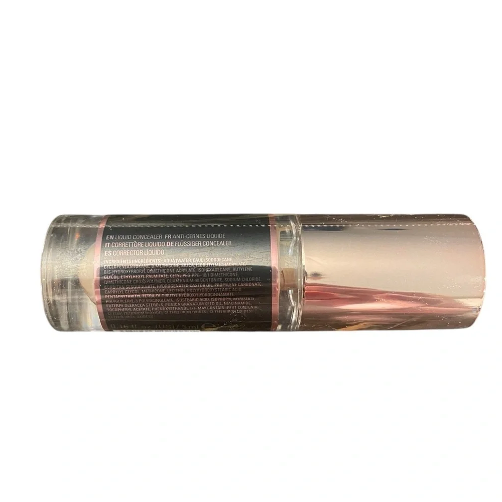 Revolution Makeup London Conceal & Define INFINITE C3.5 0.16‎ fl oz Liquid 16 HR